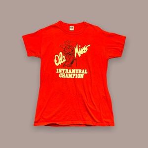 Vintage 1990s Ole Miss tee.